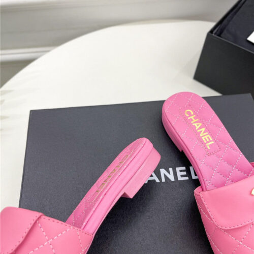 High Quality Luxury Chanel Counter Classic Double C Buckle Slippers – Style 97798 product detail