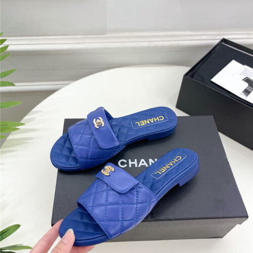 High Quality Luxury Chanel Counter Classic Double C Buckle Slippers – Style 33958 alternate view