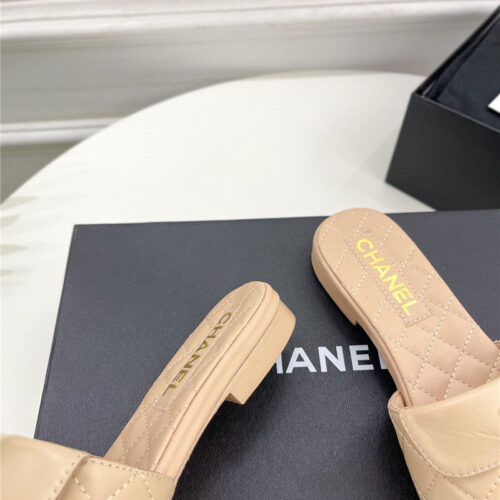 High Quality Luxury Chanel Counter Classic Double C Buckle Slippers – Style 68422 product detail