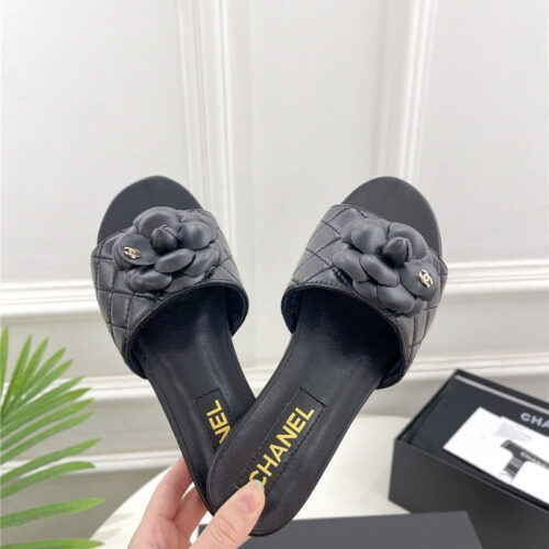 High Quality Luxury Chanel Counter Classic Camellia Slippers – Style 70118 product detail