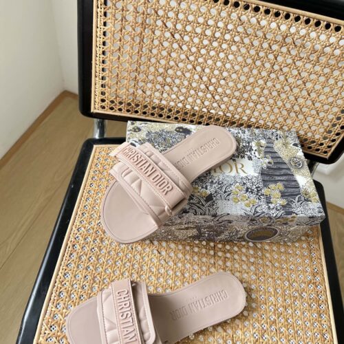 High Quality Luxury Dior Velcro Slippers – Style 77670 product detail