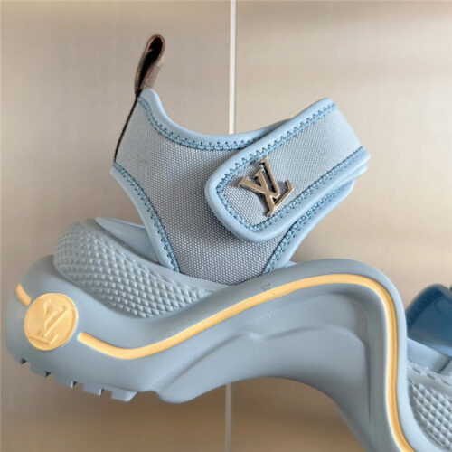 High Quality Luxury Louis Vuitton Velcro Polka Dot Sandals – Style 63203 product detail