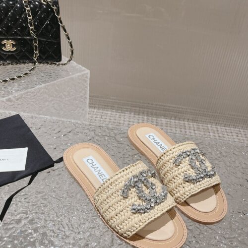 High Quality Luxury Chanel Rhinestone Woven Slippers product detail