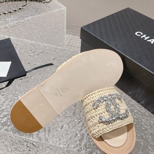High Quality Luxury Chanel Rhinestone Woven Slippers product detail