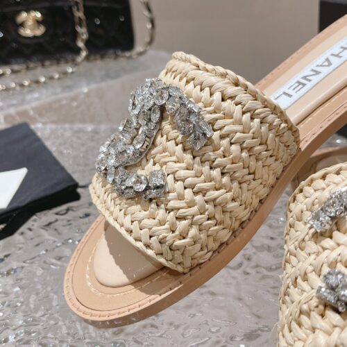 High Quality Luxury Chanel Rhinestone Woven Slippers product detail