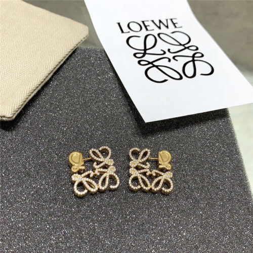 High Quality Luxury Loewe Rhombus Diamond Stud Earrings