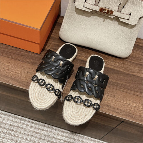 High Quality Luxury Hermes Gwen Espadrilles – Style 04899 alternate view