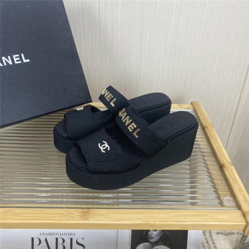 High Quality Luxury Chanel Logo Platform Slippers – Style 09318