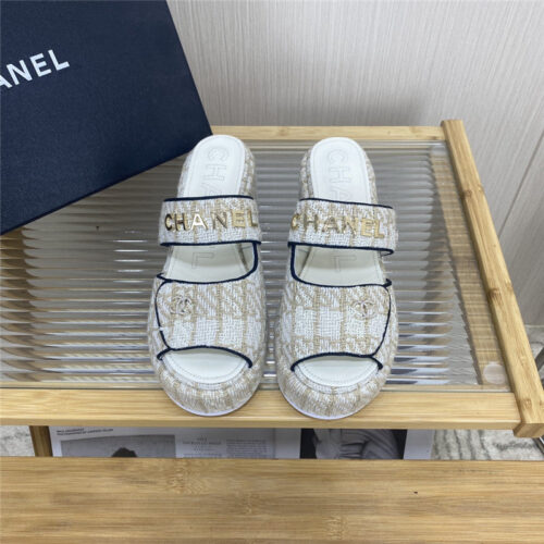 High Quality Luxury Chanel Logo Platform Slippers alternate view