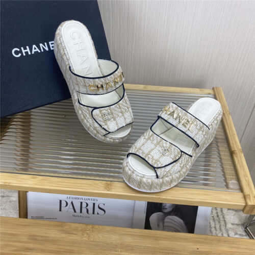 High Quality Luxury Chanel Logo Platform Slippers product detail