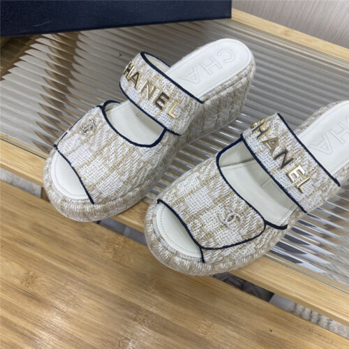 High Quality Luxury Chanel Logo Platform Slippers product detail