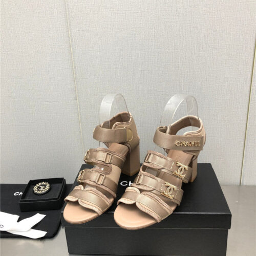 High Quality Luxury Chanel Chain Cloth Head Chunky Heel Shoes – Style 74566 alternate view