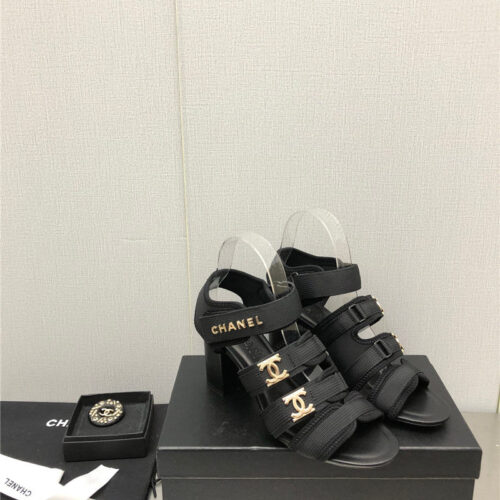 High Quality Luxury Chanel Chain Cloth Head Chunky Heel Shoes – Style 05638