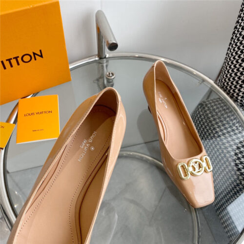 High Quality Luxury Louis Vuitton Chain Square-Toe Kitten Heels – Sizes 35–41 product detail