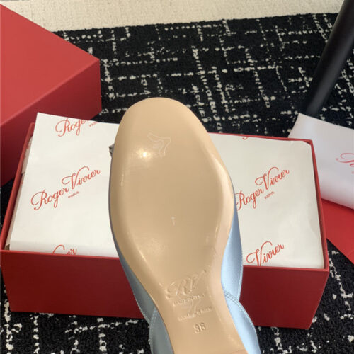 High Quality Luxury Roger Vivier Hollow Silk Satin Diamond Buckle Flat Shoes – Style 54100 product detail