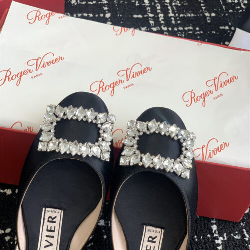 High Quality Luxury Roger Vivier Hollow Silk Satin Diamond Buckle Flat Shoes – Style 83476 product detail
