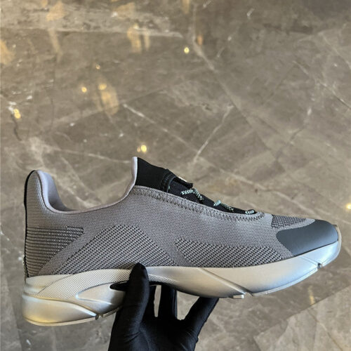 High Quality Luxury Fendi Slip On Sneakers product detail