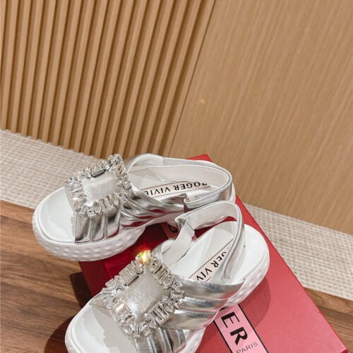 High Quality Luxury Roger Vivier Diamond Buckle Platform Sandals alternate view