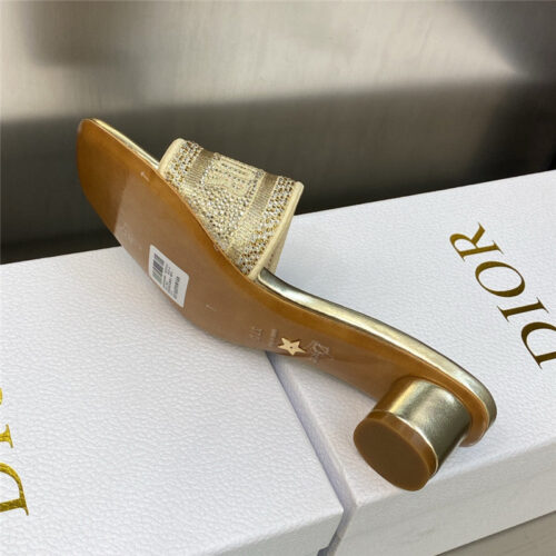 High Quality Luxury Dior New Flip Flops Color Matching Womens Shoes – Style 04710 product detail