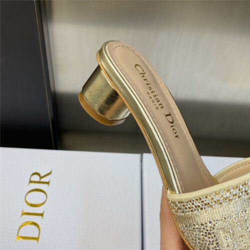 High Quality Luxury Dior New Flip Flops Color Matching Womens Shoes – Style 04710 product detail