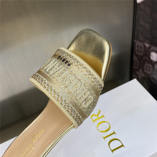 High Quality Luxury Dior New Flip Flops Color Matching Womens Shoes – Style 04710 product detail