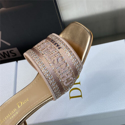 High Quality Luxury Dior New Flip Flops Color Matching Womens Shoes product detail
