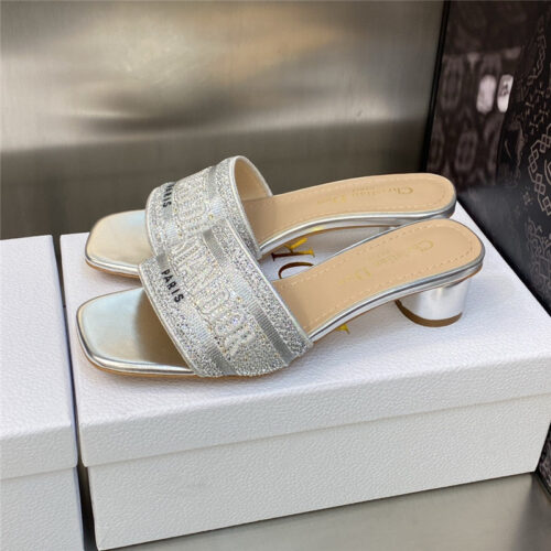 High Quality Luxury Dior New Flip Flops Color Matching Womens Shoes – Style 92294 product detail
