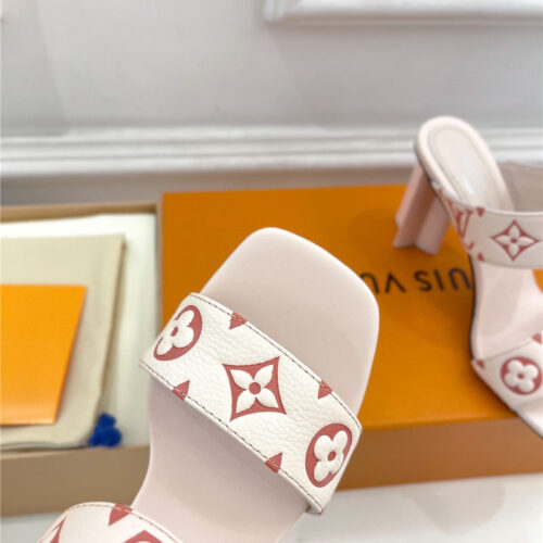 High Quality Luxury Louis Vuitton Plum Blossom Heel Embossed Sandals – Style 05507 product detail