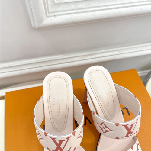 High Quality Luxury Louis Vuitton Plum Blossom Heel Embossed Sandals – Style 05507 product detail