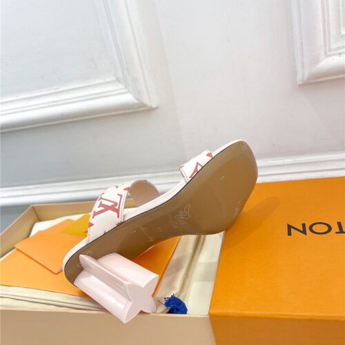 High Quality Luxury Louis Vuitton Plum Blossom Heel Embossed Sandals – Style 05507 product detail