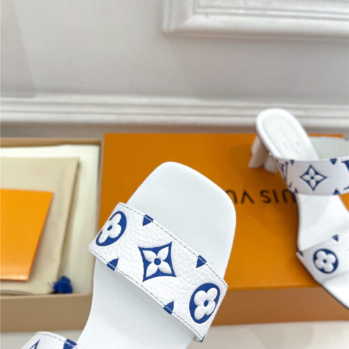 High Quality Luxury Louis Vuitton Plum Blossom Heel Embossed Sandals product detail
