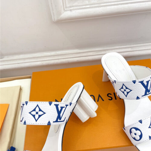 High Quality Luxury Louis Vuitton Plum Blossom Heel Embossed Sandals product detail