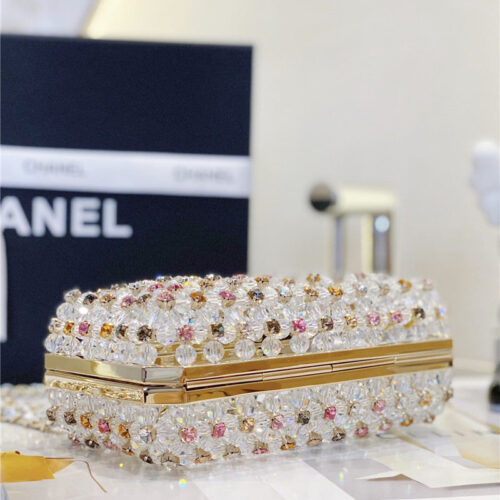 High Quality Luxury Chanel Glass Pearl Gem Evening Bag product detail