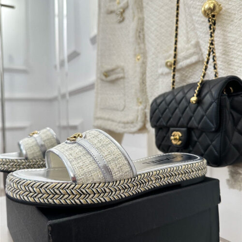 High Quality Luxury Chanel New Slippers – Style 91206 product detail