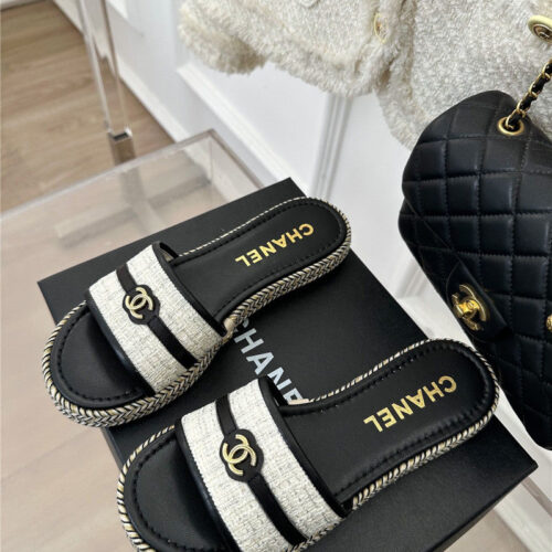High Quality Luxury Chanel New Slippers – Style 53350 product detail