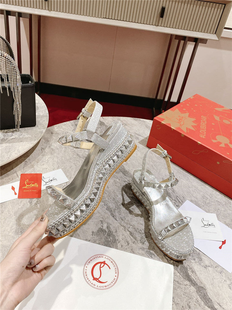 High Quality Luxury Christian Louboutin Wedge Sandals – Style 10516 product detail