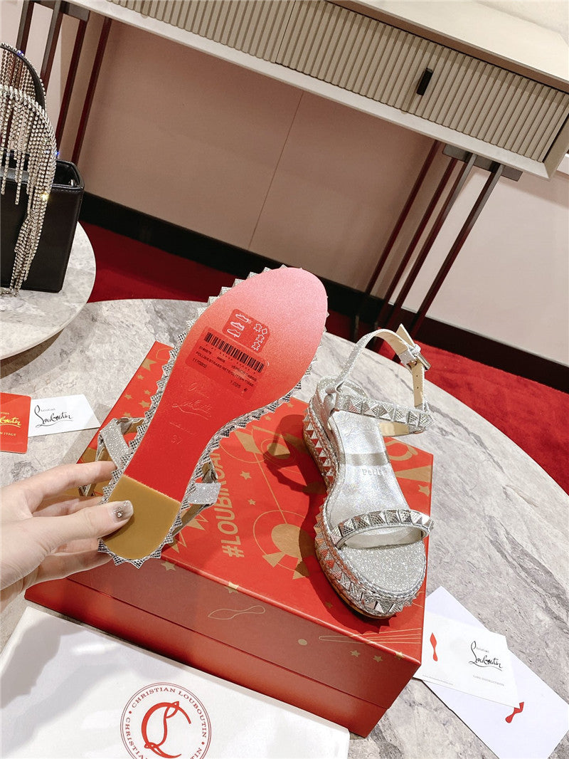 High Quality Luxury Christian Louboutin Wedge Sandals – Style 10516 product detail