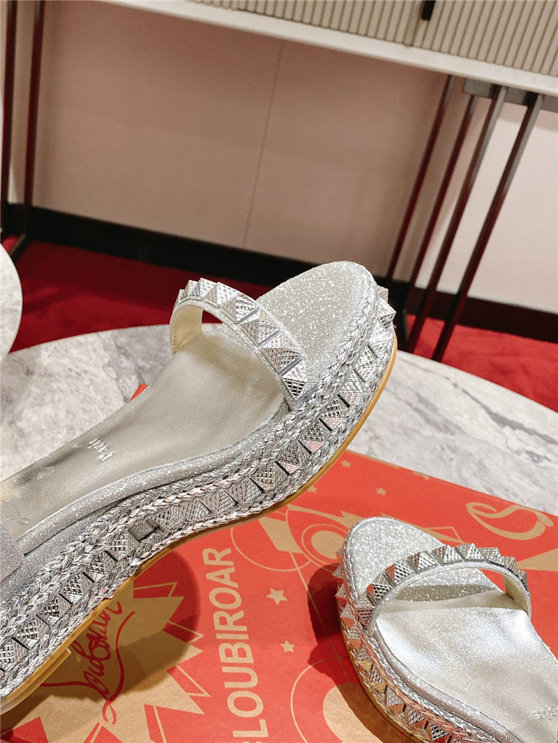 High Quality Luxury Christian Louboutin Wedge Sandals – Style 10516 product detail