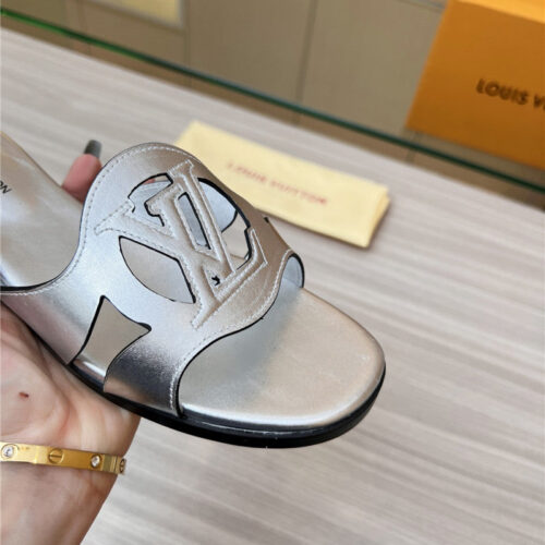 High Quality Luxury Louis Vuitton Milan Fashion Week Catwalk Slippers – Style 84995 product detail