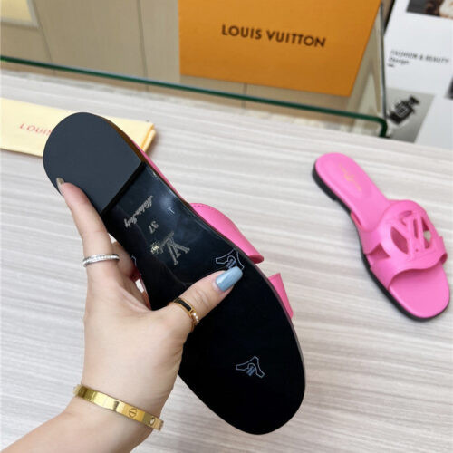 High Quality Luxury Louis Vuitton Milan Fashion Week Catwalk Slippers – Style 52227 product detail