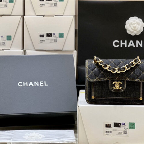 High Quality Luxury Chanel Denim Messenger Bag product detail