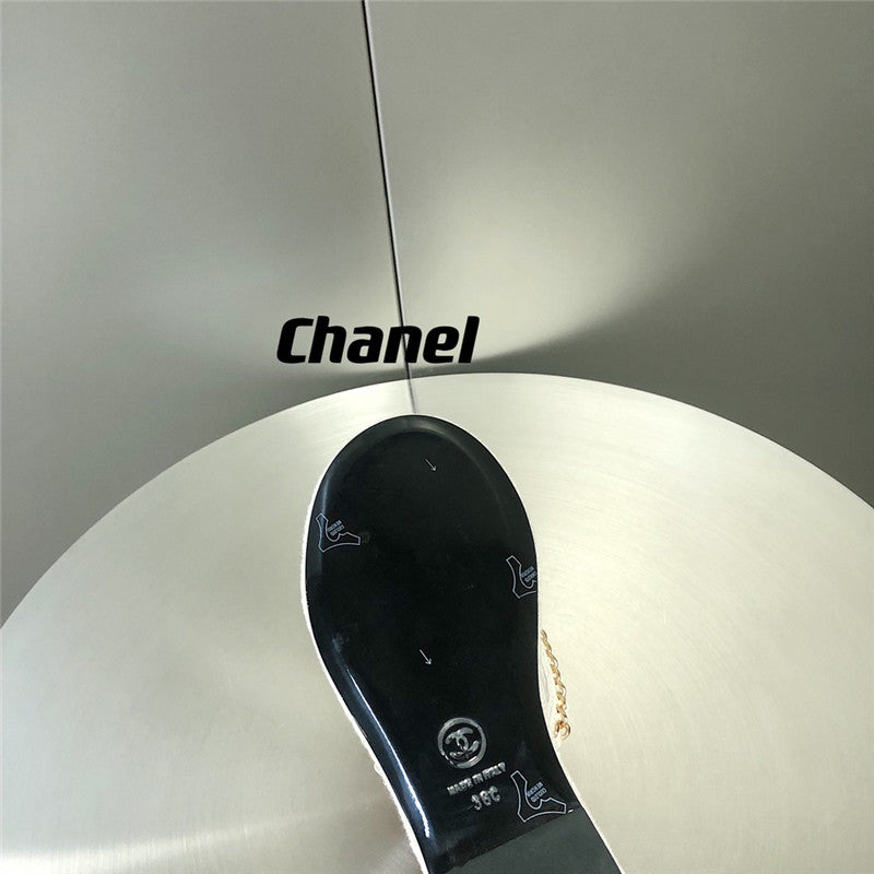 High Quality Luxury Chanel Chain Flip Flops – Style 07878 product detail