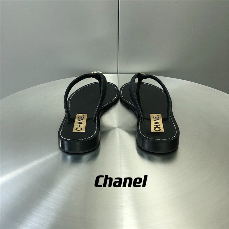 High Quality Luxury Chanel Chain Flip Flops product detail