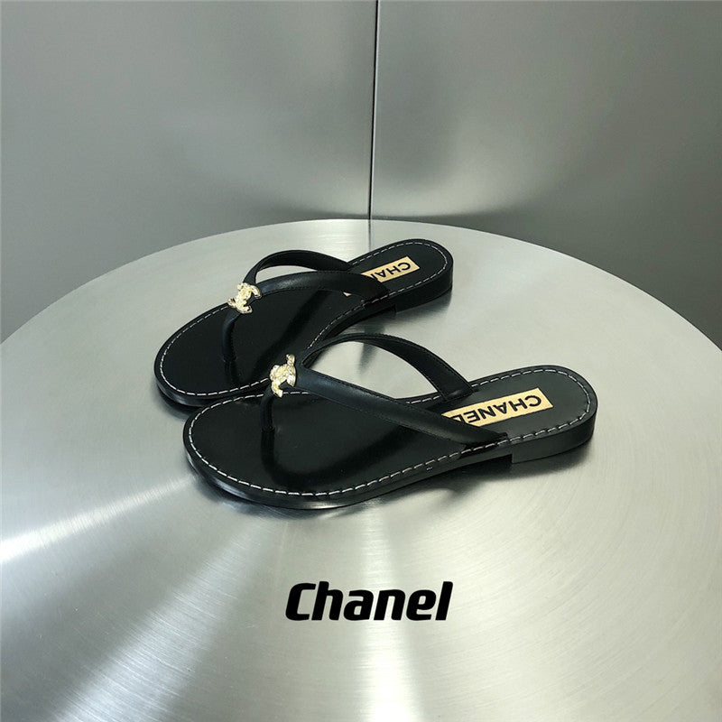 High Quality Luxury Chanel Chain Flip Flops product detail