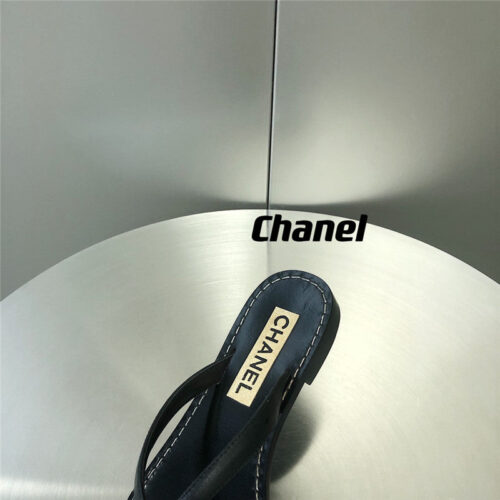 High Quality Luxury Chanel Chain Flip Flops product detail