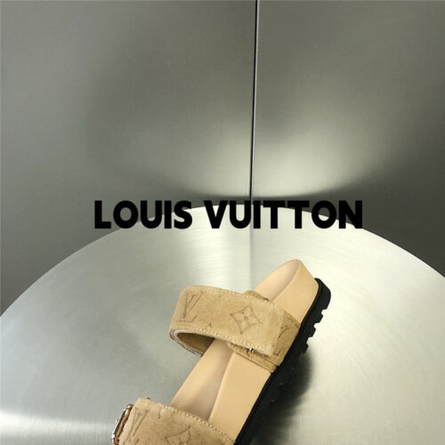 High Quality Luxury Louis Vuitton Metal Buckle Logo Platform Slippers – Style 98563 product detail