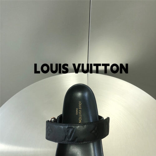 High Quality Luxury Louis Vuitton Metal Buckle Logo Platform Slippers – Style 27939 product detail