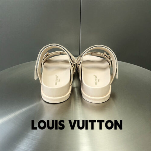 High Quality Luxury Louis Vuitton Metal Buckle Logo Platform Slippers – Style 60707 product detail
