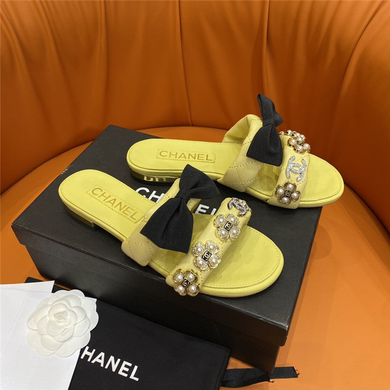 High Quality Luxury Chanel Embroidered Logo Slippers
