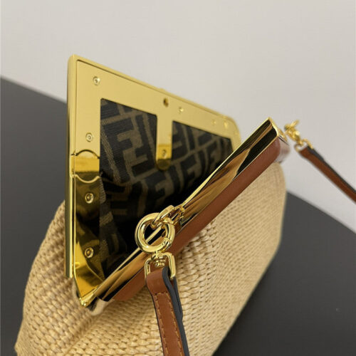 High Quality Luxury Fendi First Straw Bag product detail